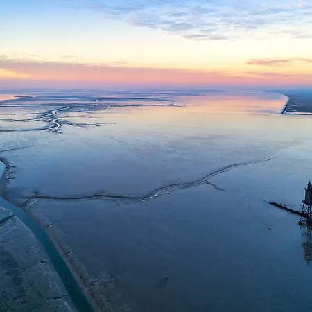 Ferienhaus Tegeler Plate 16 *